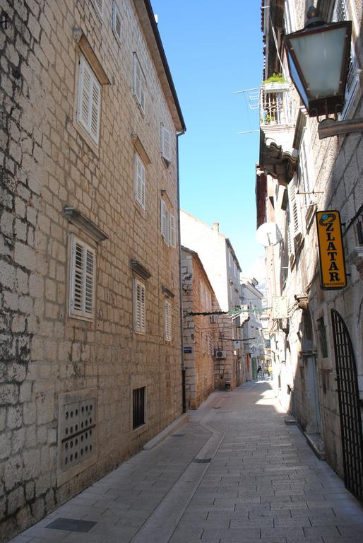 Apartment Optimist Makarska Quarto foto